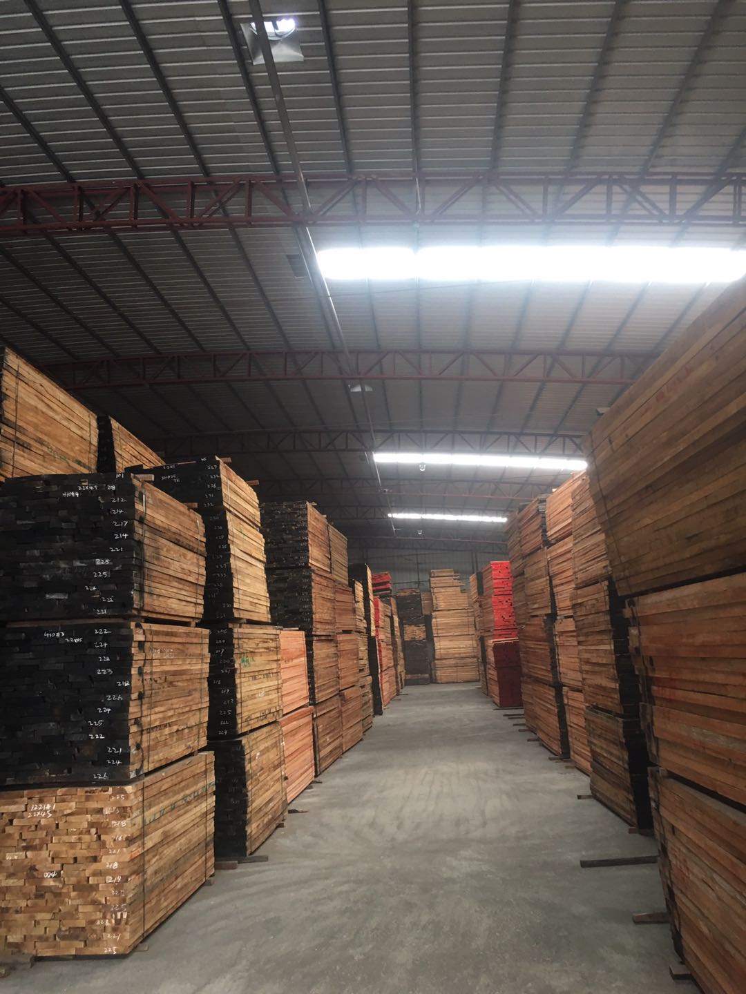 重胡桃木，海棠木，黃金胡桃木到貨貨訊